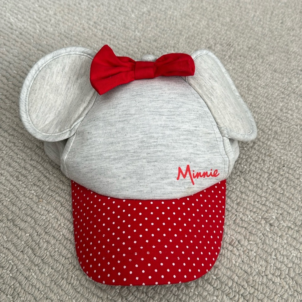 New toddler Minnie Mouse hat